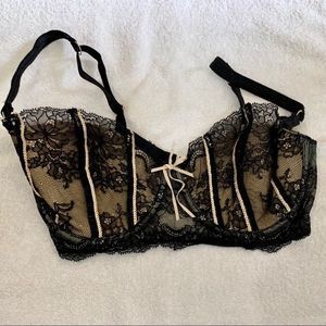 DKNY 32D Lace Bra